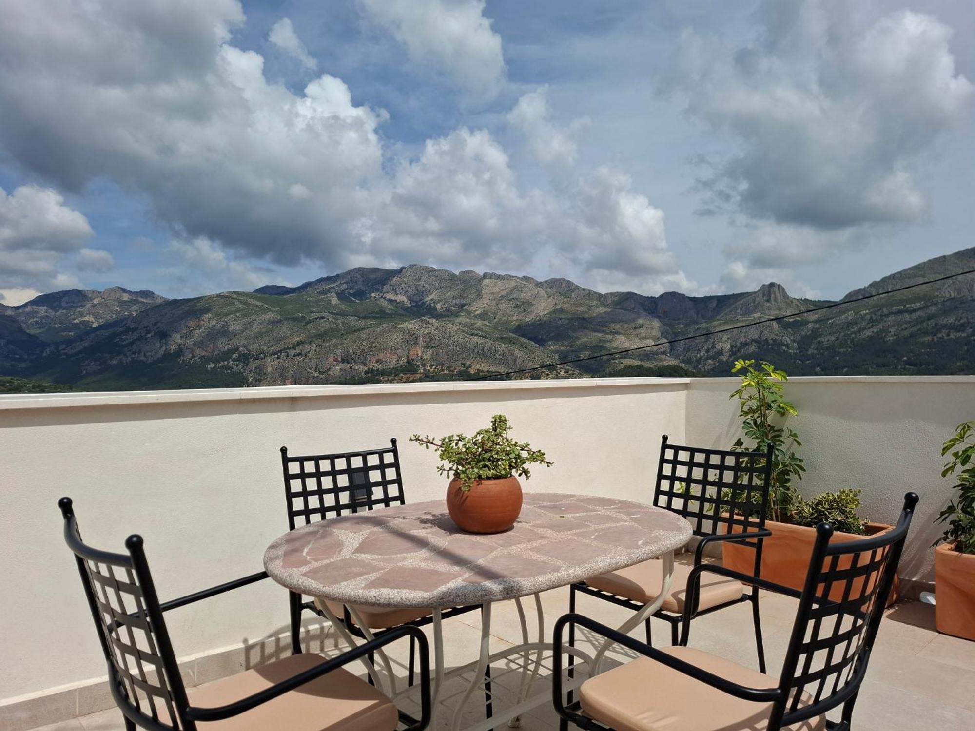 La Muntanya - Apartamentos Rural Guadalest Бенимантель Номер фото